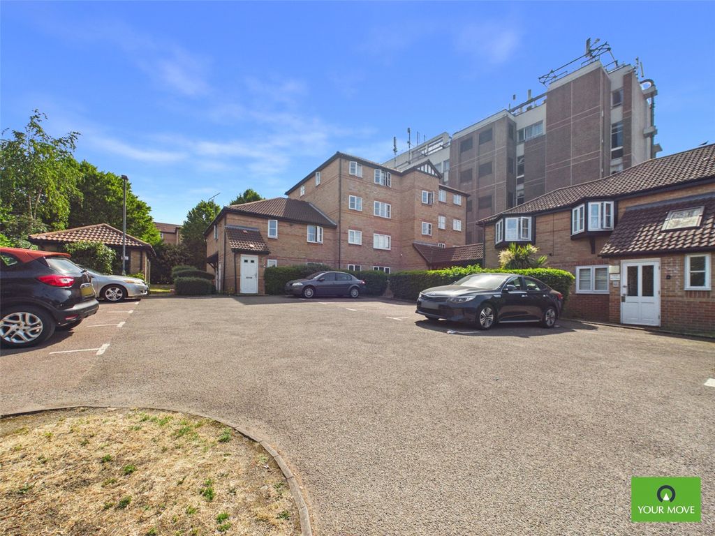 Property photo 1 of 16 Picture No. 22