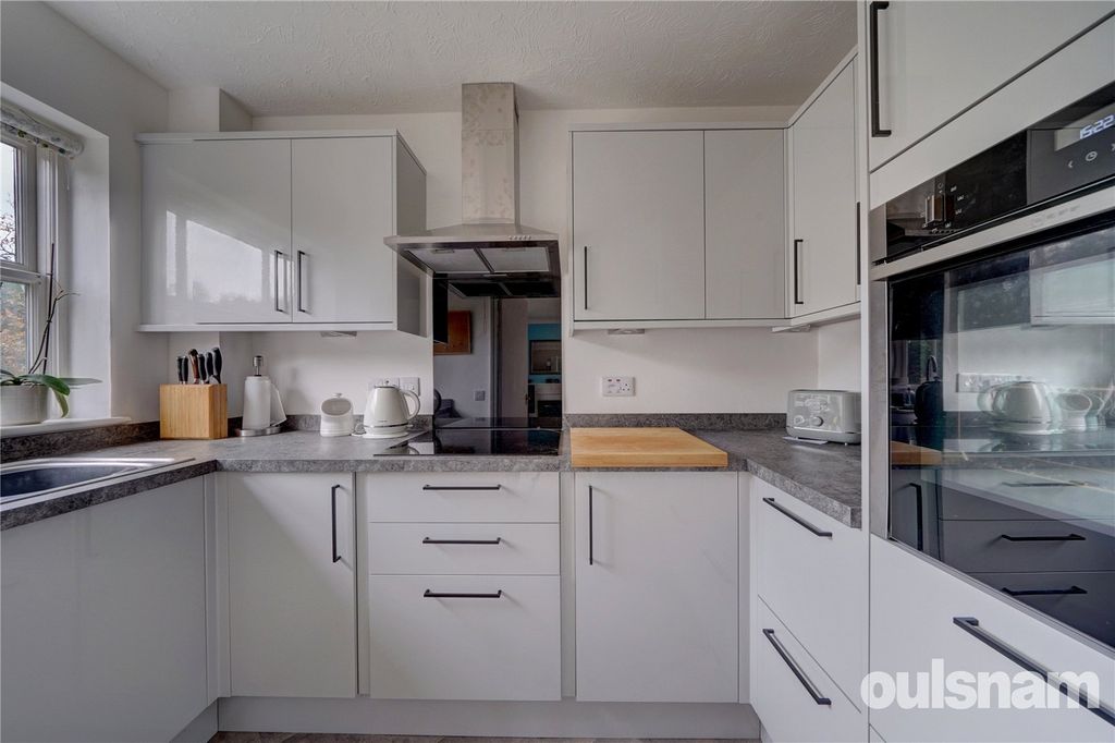 Property photo 3 of 19 Picture No. 13