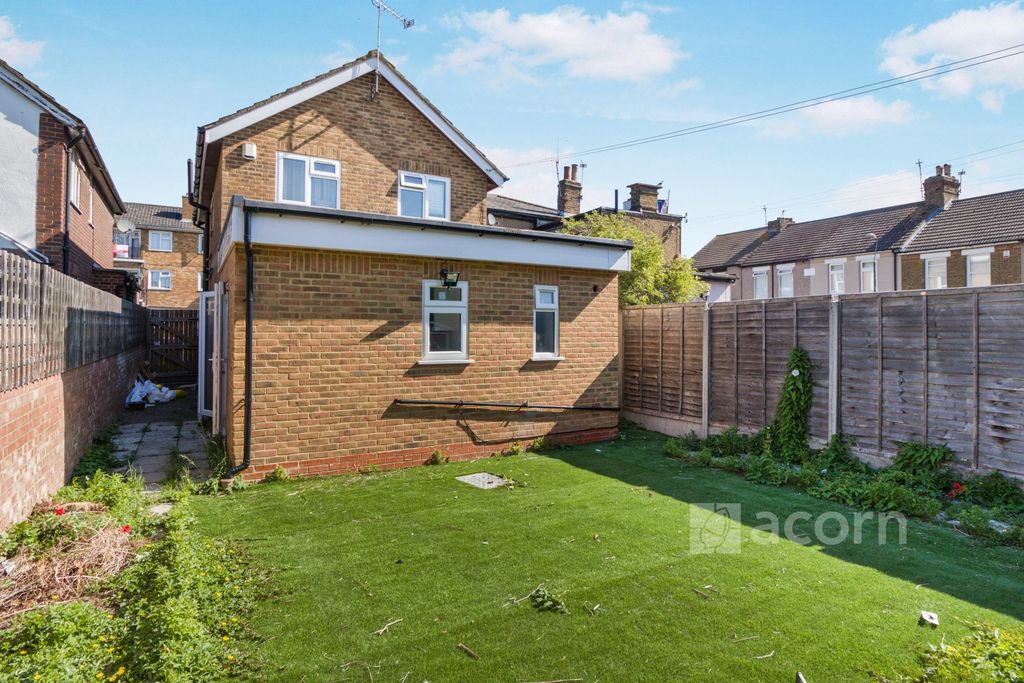 Property photo 2 of 9 Img_5510