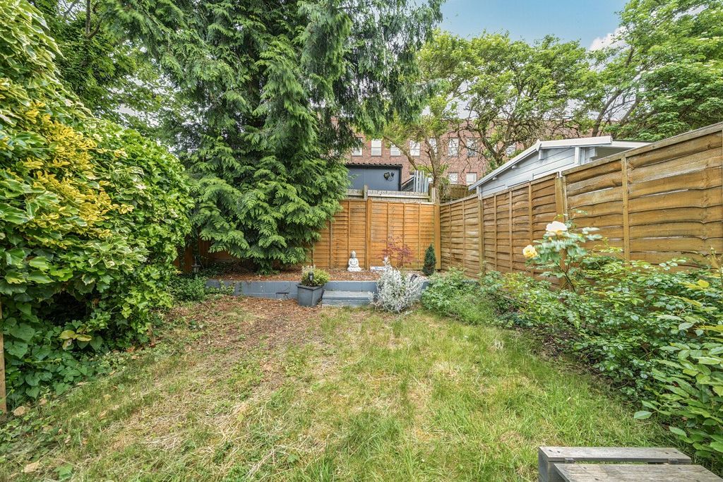 Property photo 2 of 8 Picture No. 01