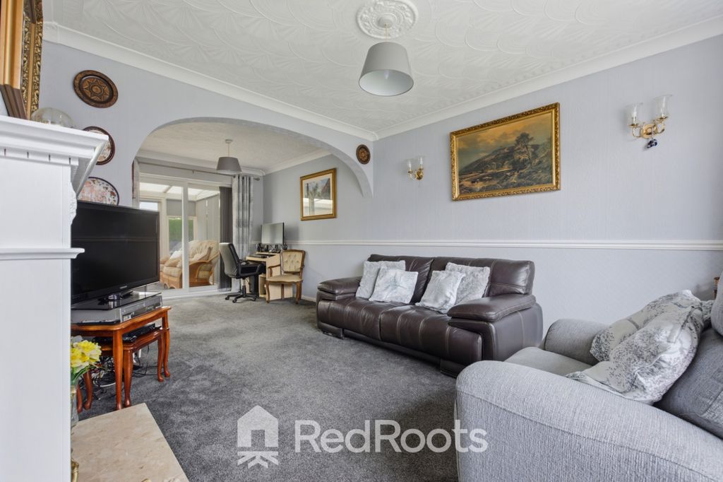 Property photo 2 of 27 5166882