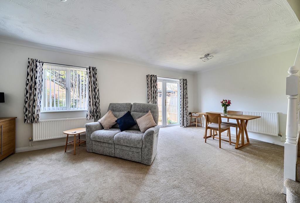 Property photo 2 of 14 1432463-13-69Bd88...