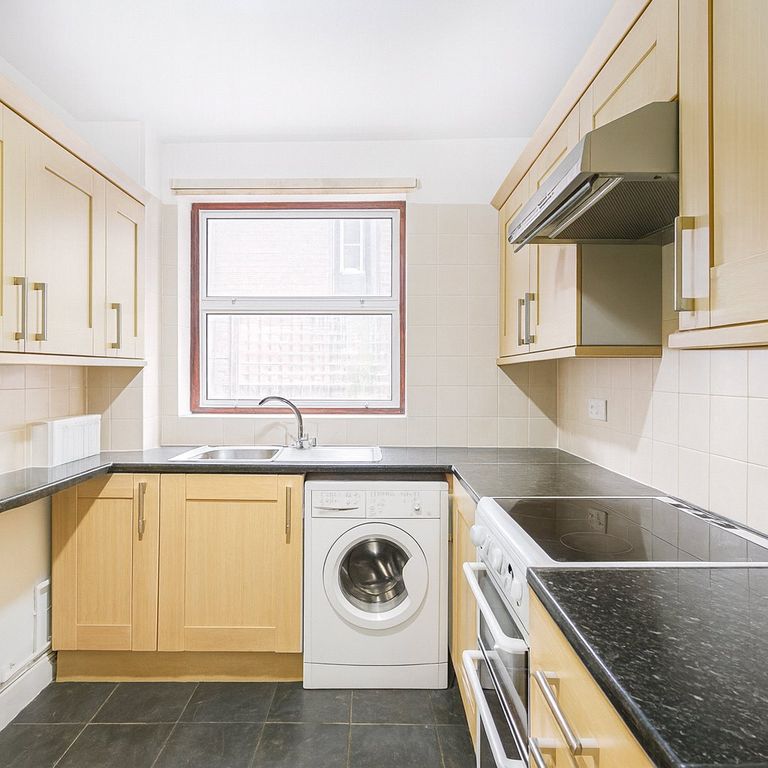 Property photo 3 of 6 Picture No. 02