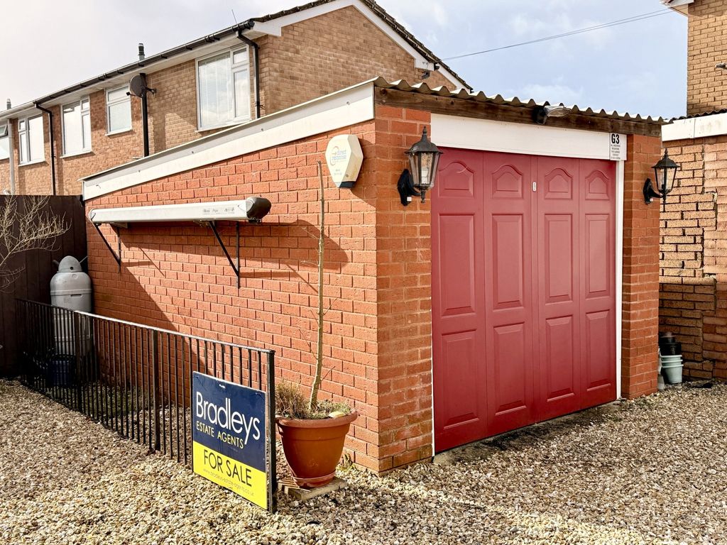 Property photo 1 of 7 1