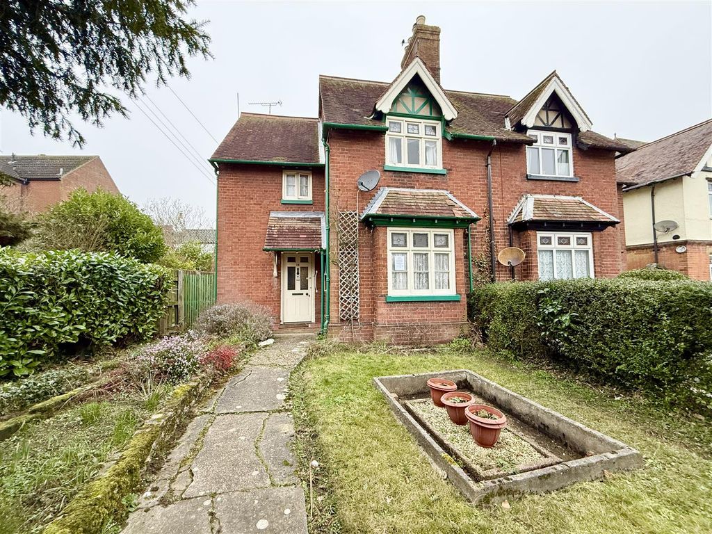 Property photo 1 of 14 Front Aspect