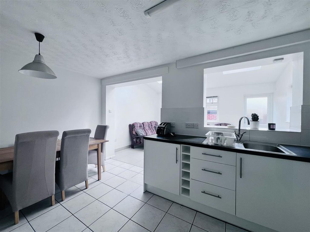 Property photo 2 of 11 Image00005.Jpeg