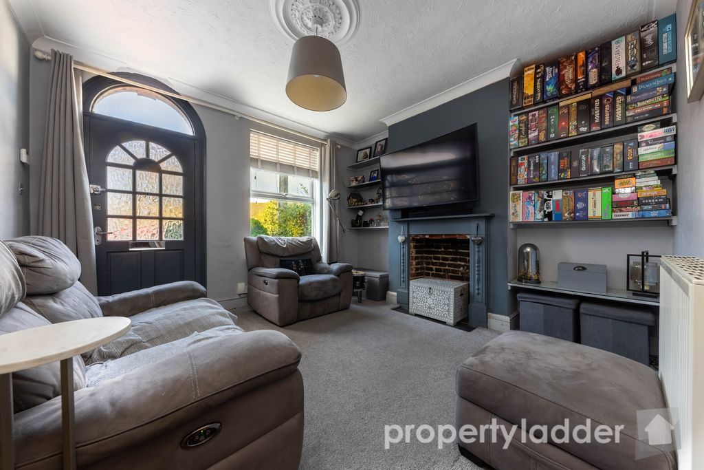 Property photo 3 of 15 Pl-3