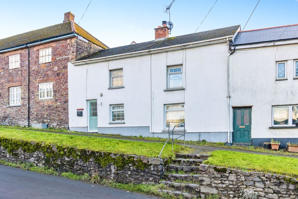 Property photo 1 of 20 The Property 1