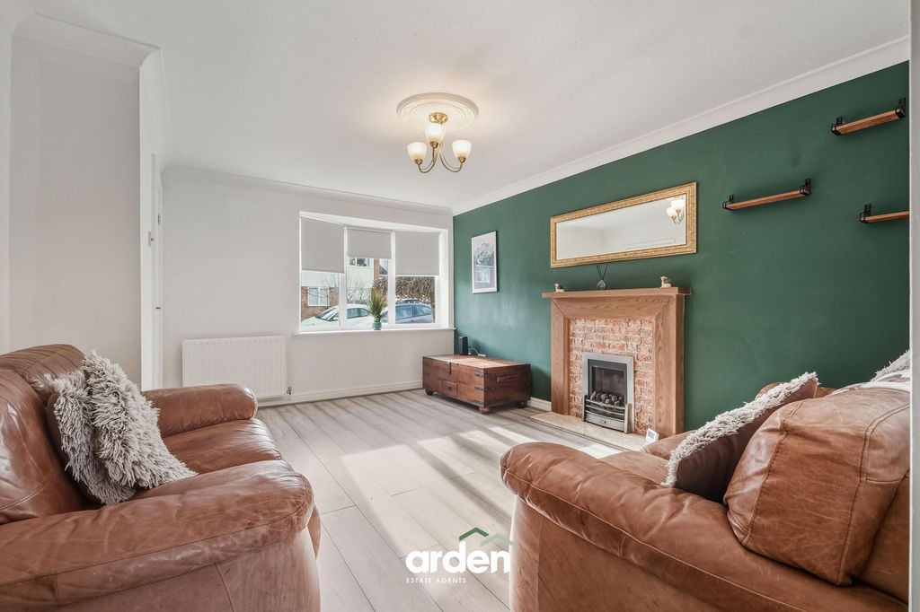 Property photo 2 of 14