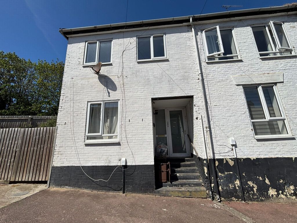 Property photo 1 of 4 Photo 3