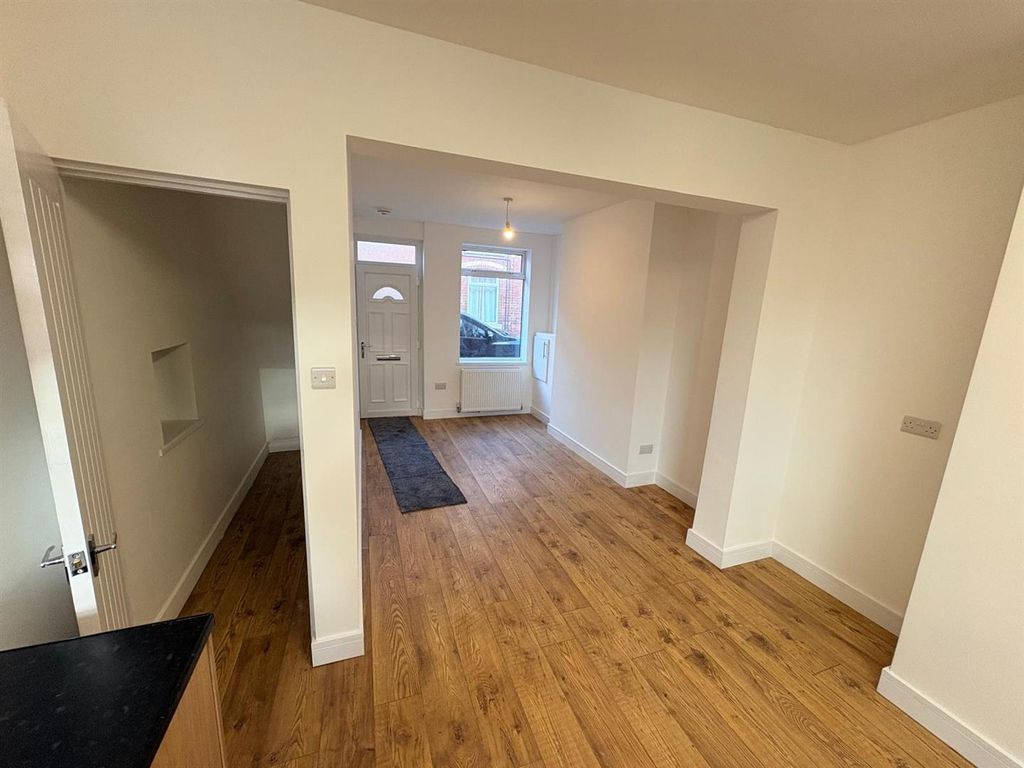 Property photo 2 of 10 (Upload-From-Mobile-1767005047)Img_6533.Jpeg