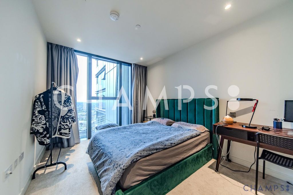 Property photo 2 of 17 Gallery