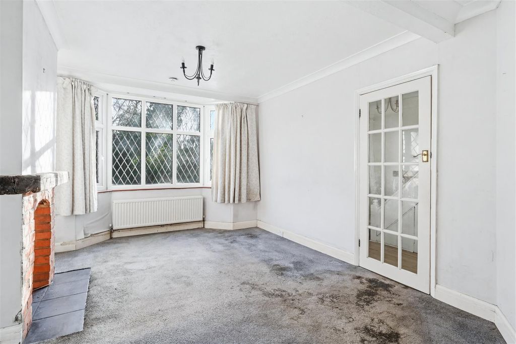 Property photo 2 of 13 Rectory Lane, 79 (16 From 27)-12-2.Jpg