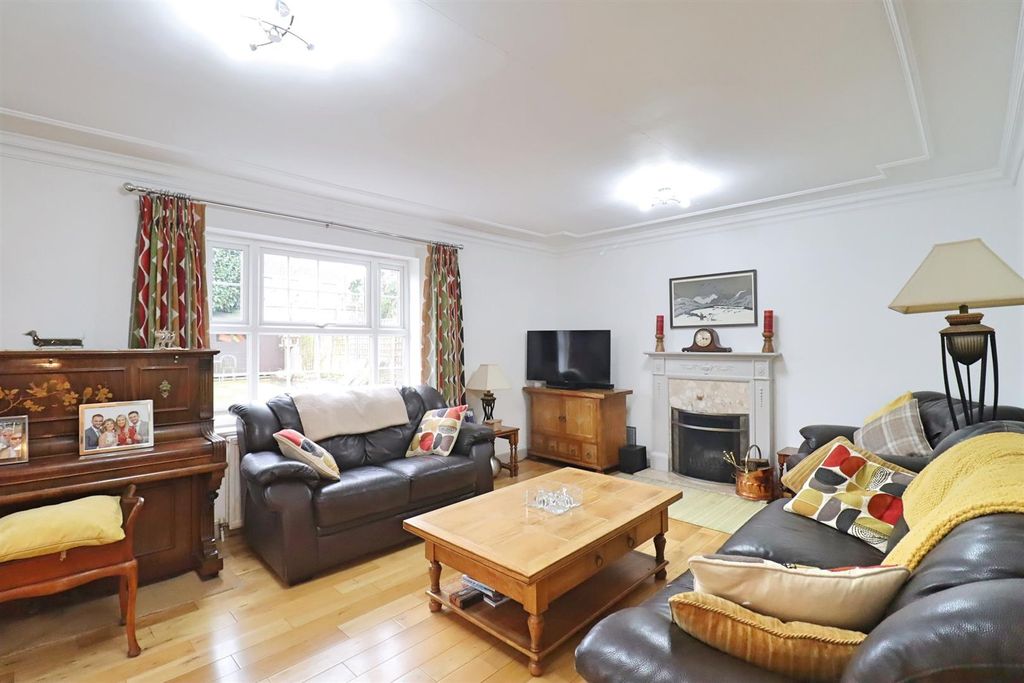Property photo 3 of 35 Img_0781.Jpg