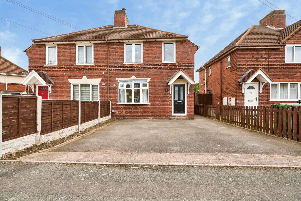 Property photo 1 of 16 Pbox-Img.Jpg