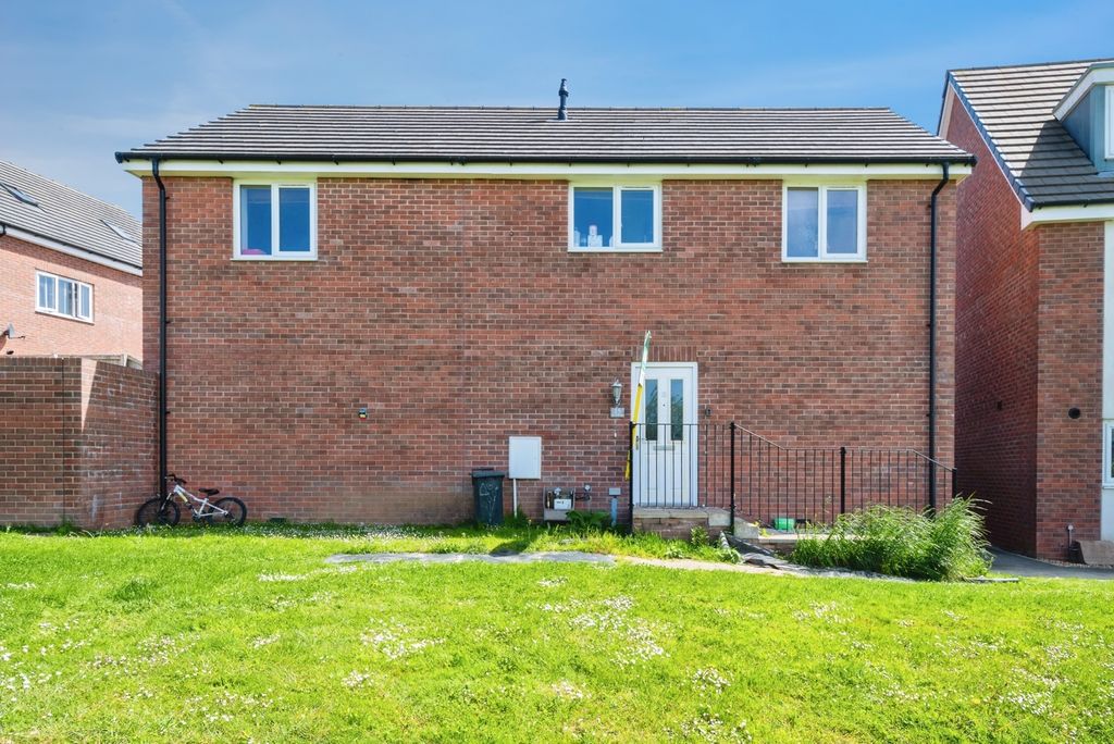 Property photo 1 of 10 Pbox-Img.Jpg