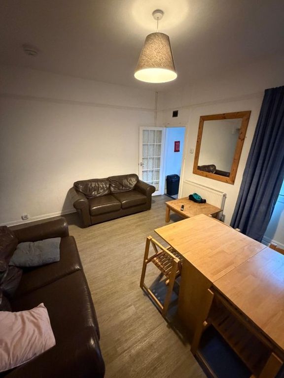 Property photo 1 of 12 9462887.Jpg