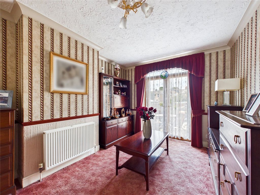 Property photo 3 of 10 Picture No. 03