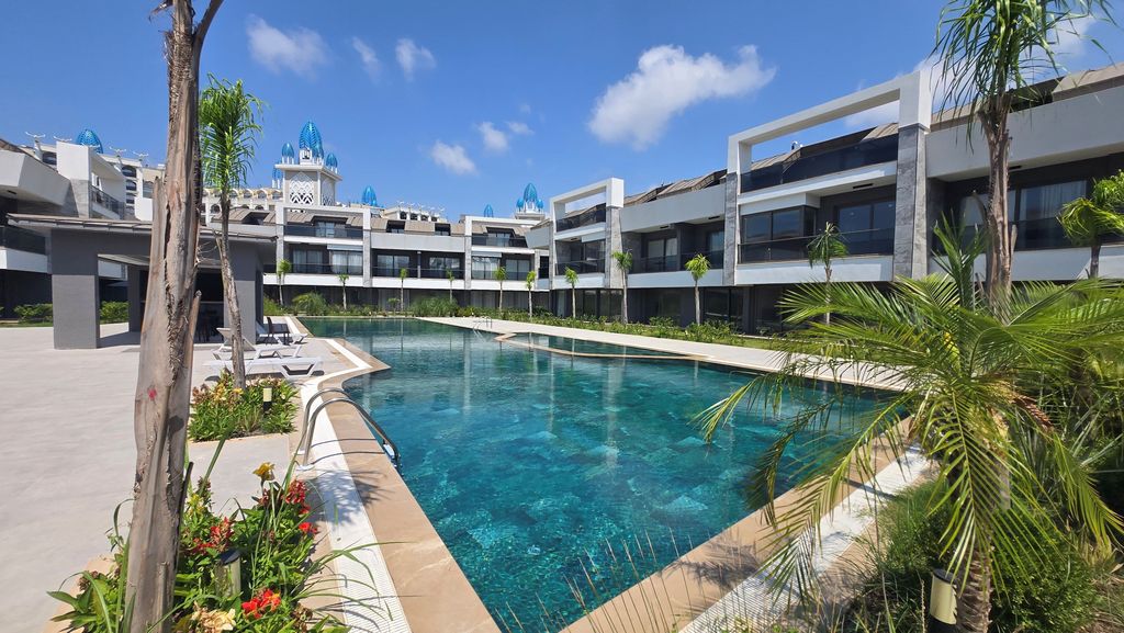 Property photo 1 of 13 Garden-Floor Apartment In Belek For Sale With A Pool & Social Facilities - Beautiful Complex With A Social Pool