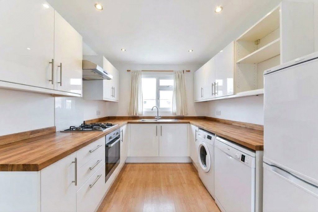Property photo 2 of 7 Picture No. 01