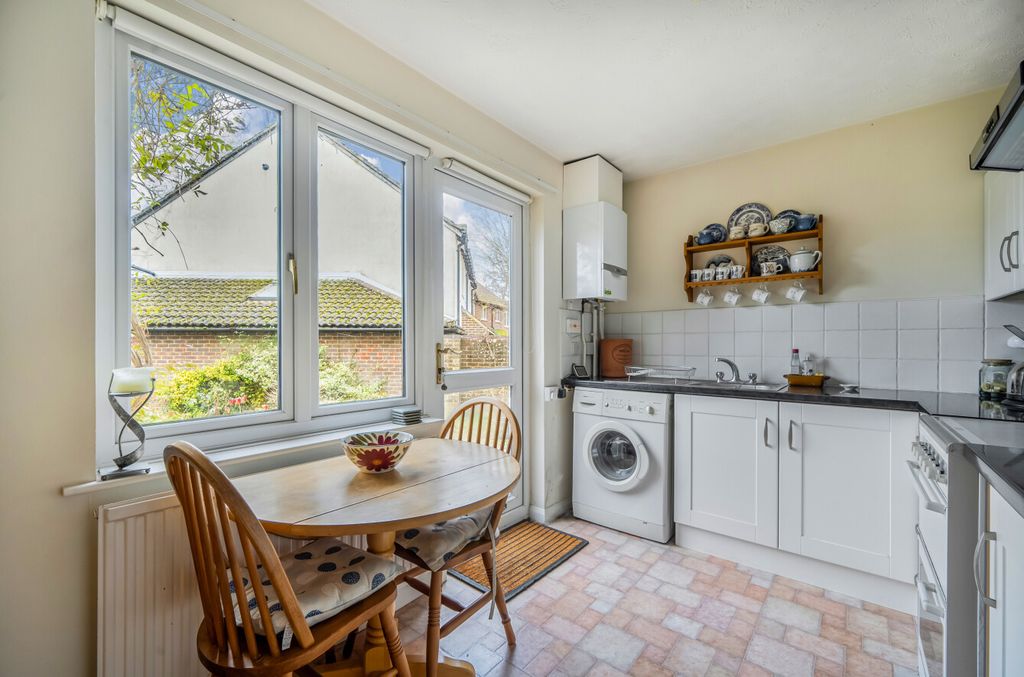 Property photo 3 of 24 1383451-14-692826...