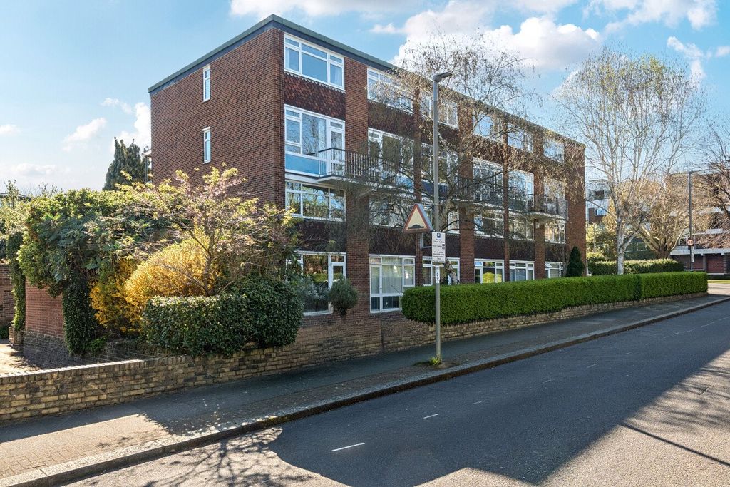 Property photo 2 of 11 Picture No. 02