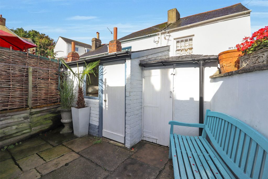 Property photo 3 of 16 Picture No. 09