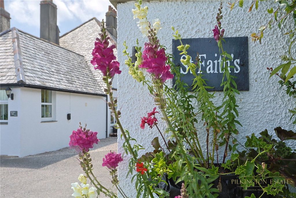 Property photo 2 of 52 4274313