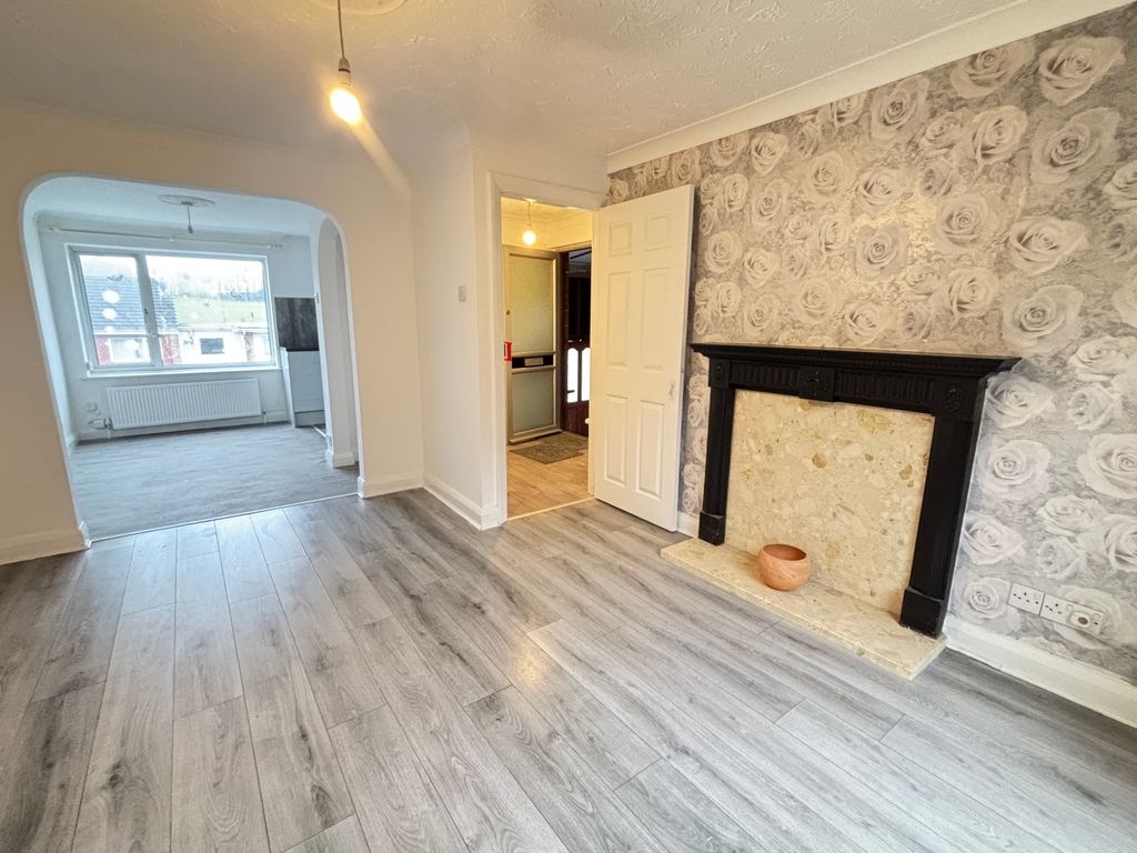 Property photo 1 of 17 Open Plan Living Area