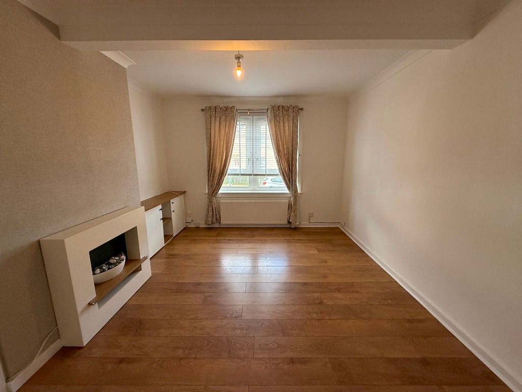 Property photo 3 of 13 Photo 3