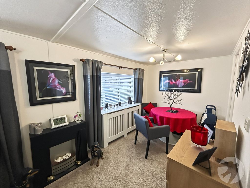 Property photo 3 of 13 Picture No. 09