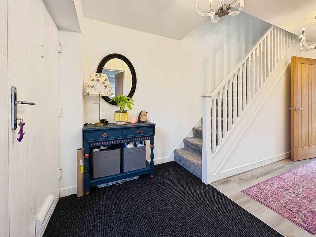 Property photo 3 of 22 Picture No. 10