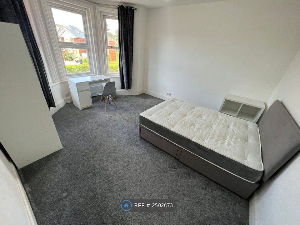 Property photo 1 of 4