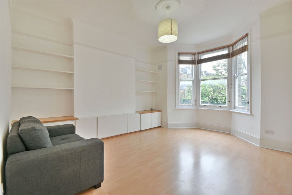 Property photo 1 of 10 Picture No. 34