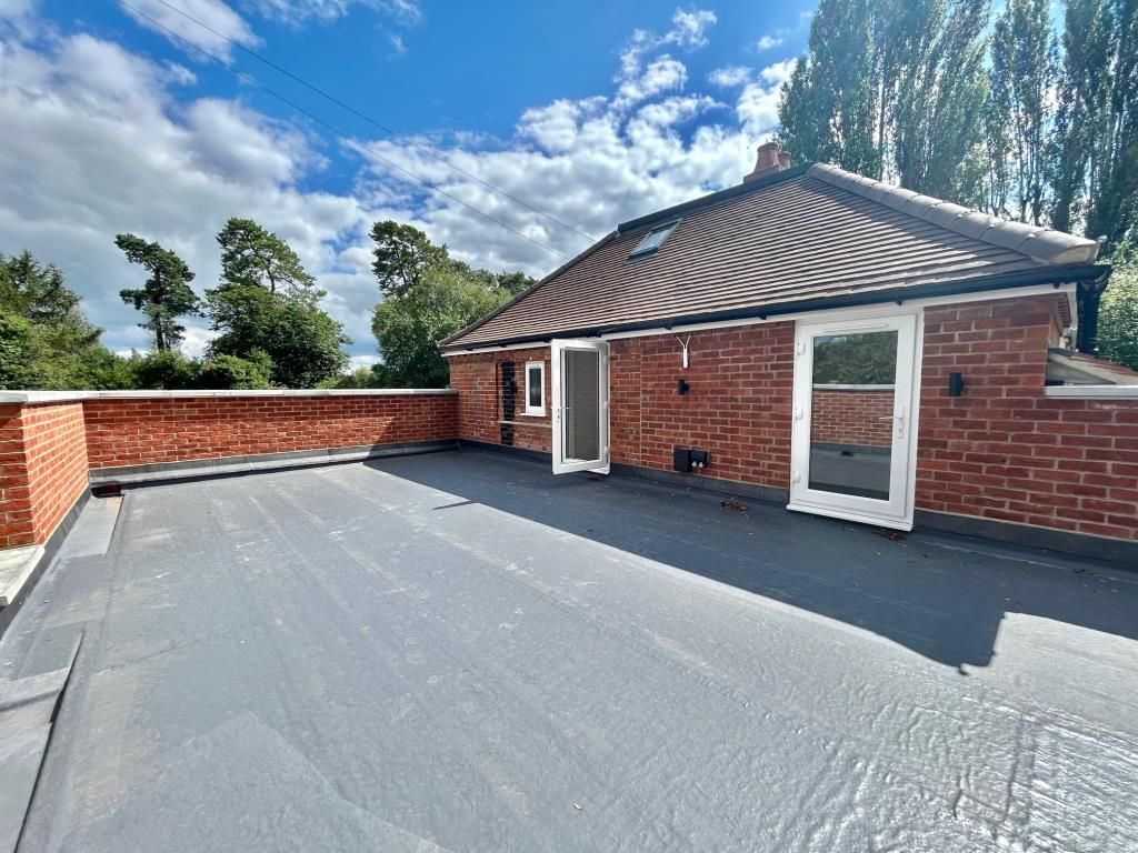 Property photo 3 of 13 Roof Terrace