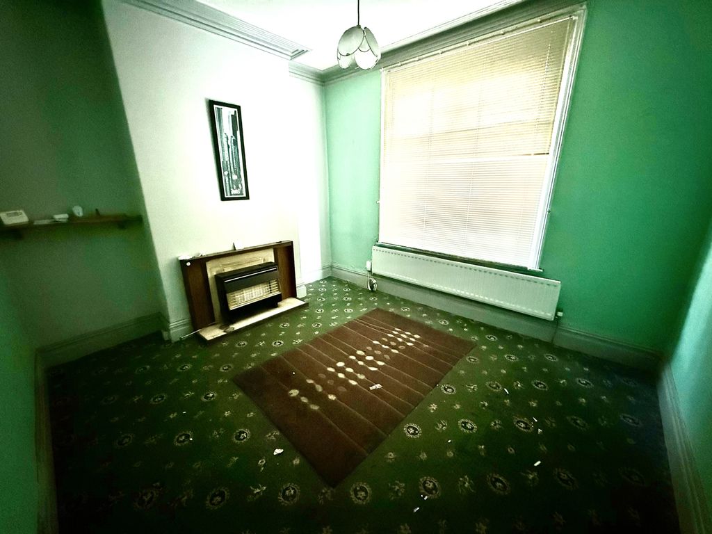 Property photo 3 of 8 Img_1415