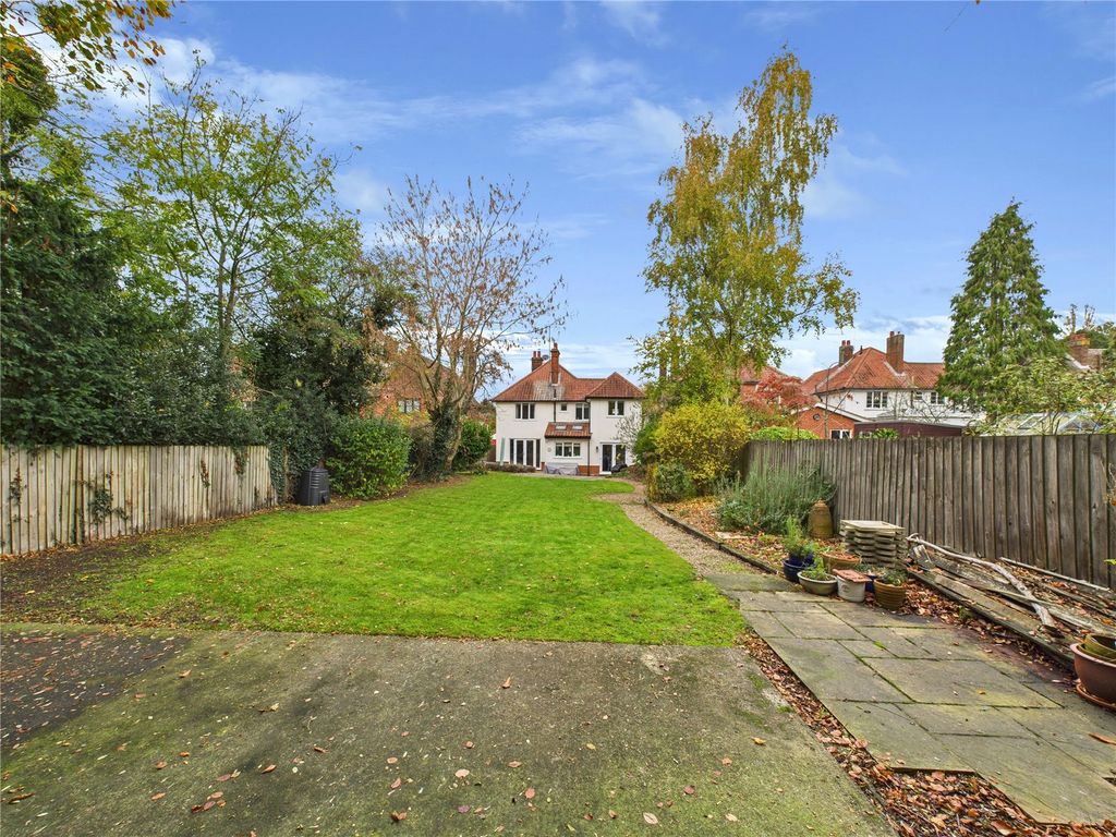 Property photo 3 of 16 Picture No. 03