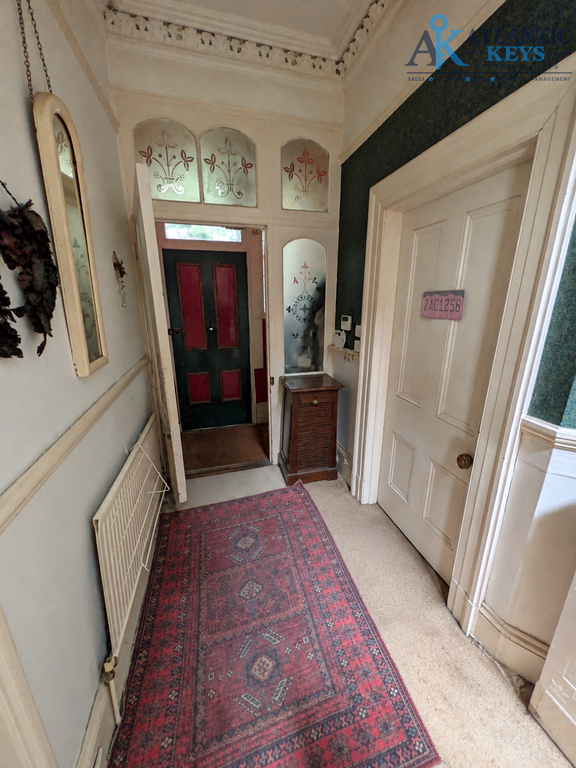 Property photo 2 of 22 Entrance