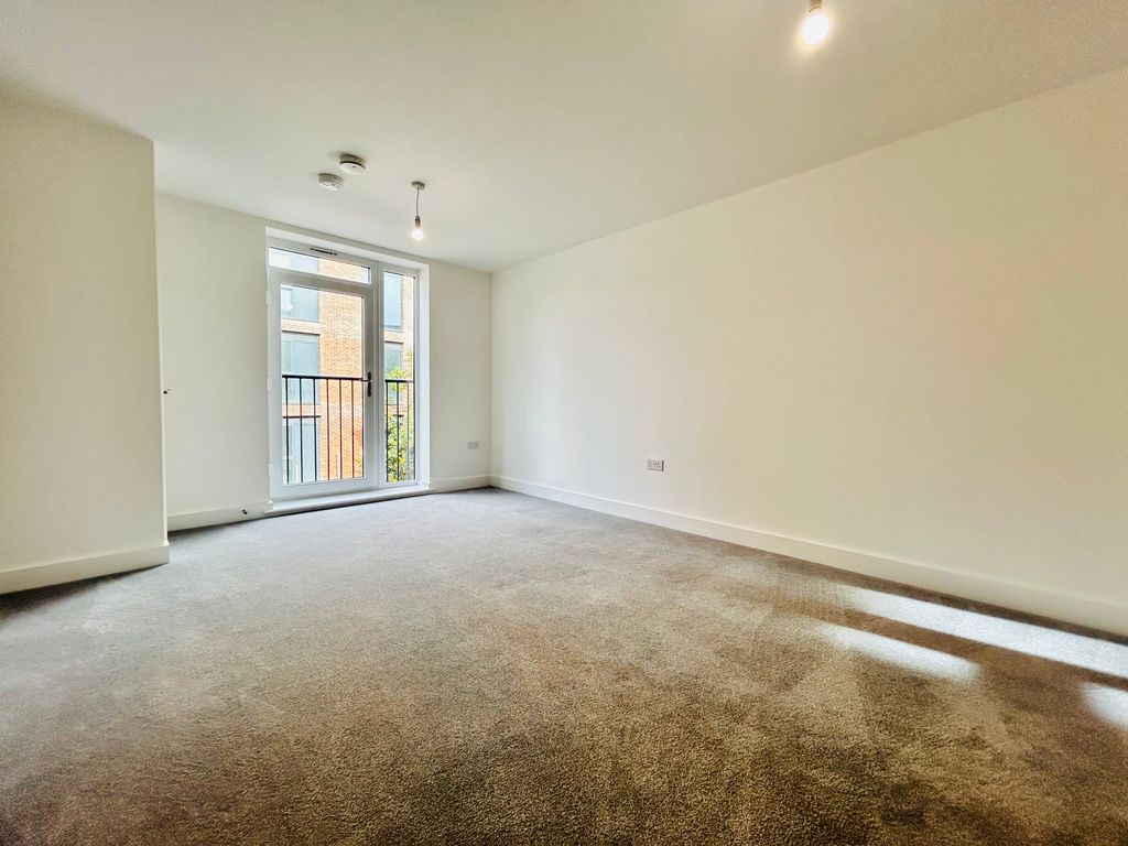 Property photo 3 of 8 Living Room