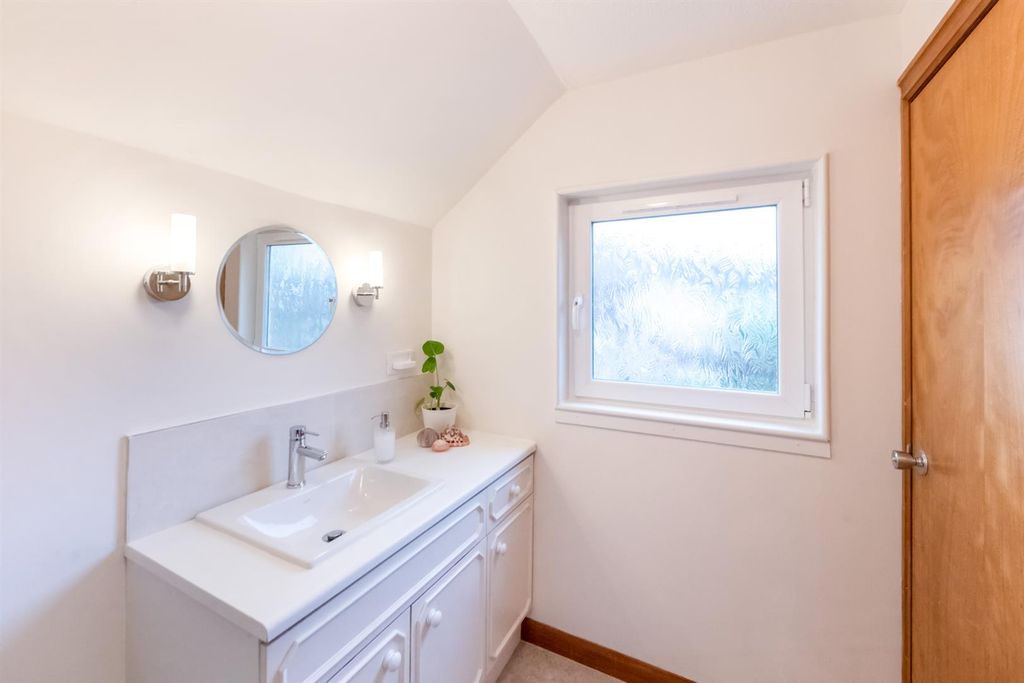 Additional image 24 of 3 bed detached house for sale1 Kirkhill, Muckhart FK14