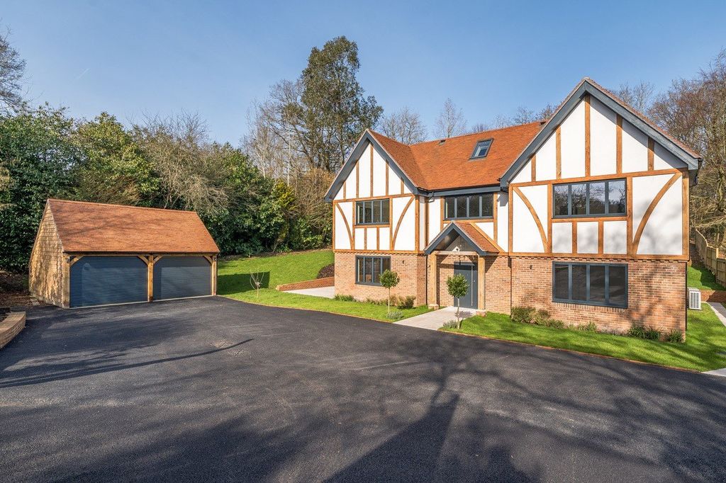 Property photo 1 of 29 Picture No. 54