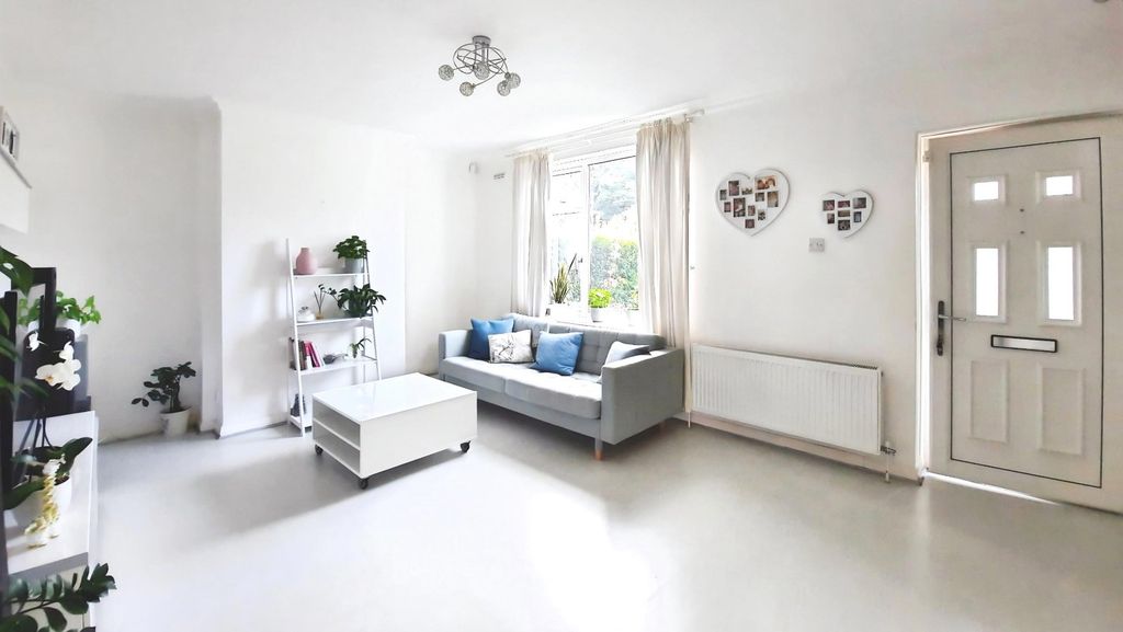 Property photo 3 of 25 Picture No. 66