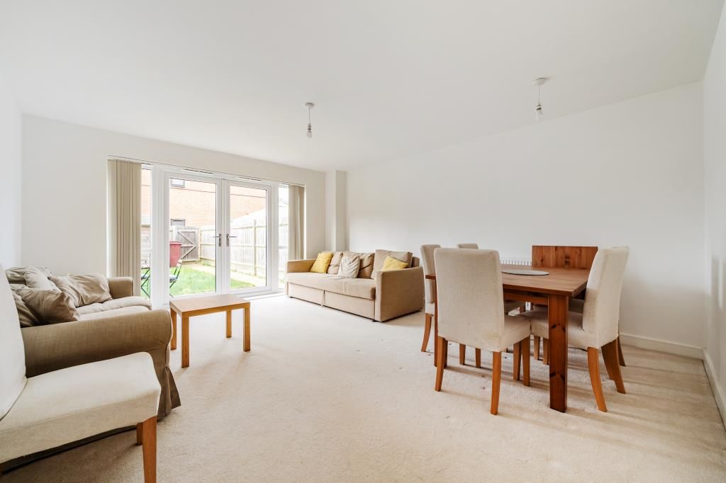 Property photo 3 of 23 Dining