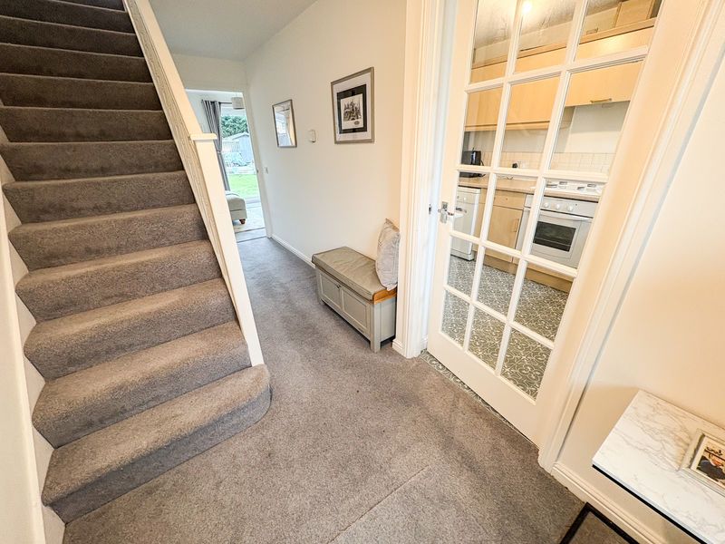 Property photo 3 of 12 Photo 8