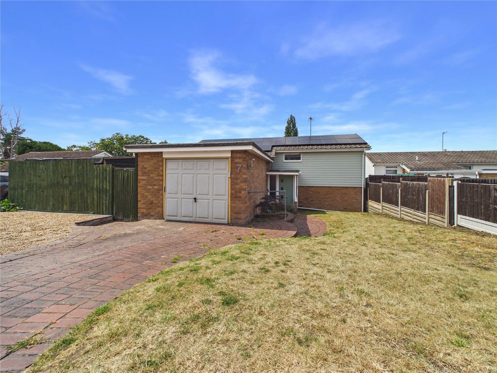 Property photo 1 of 21 Picture No. 02