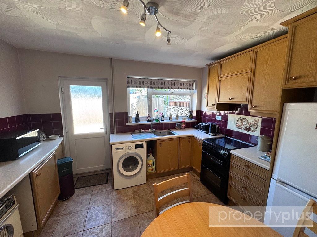 Property photo 3 of 15 Picture No. 10