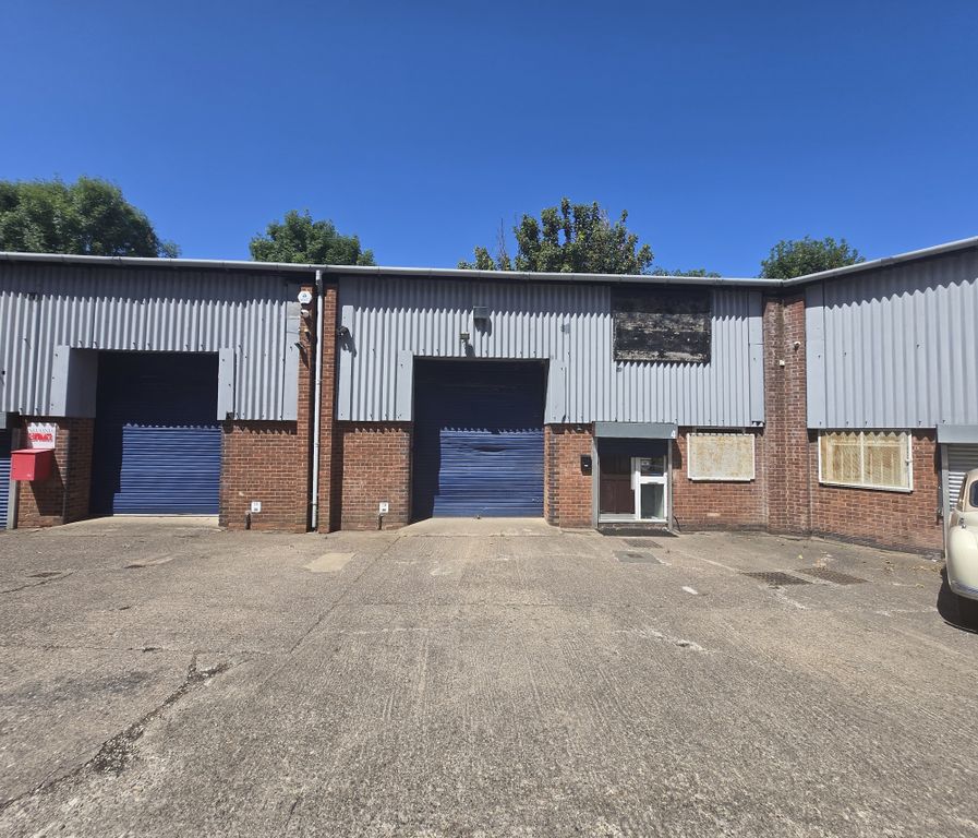 Property photo 1 of 8