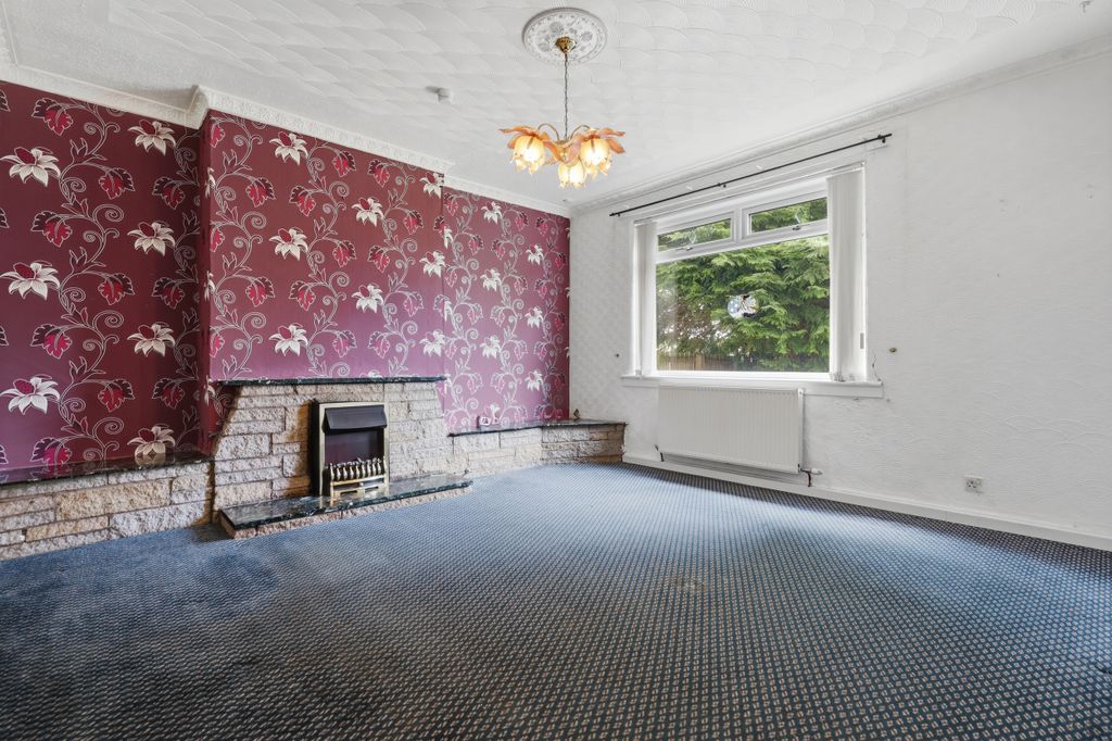 Property photo 3 of 26