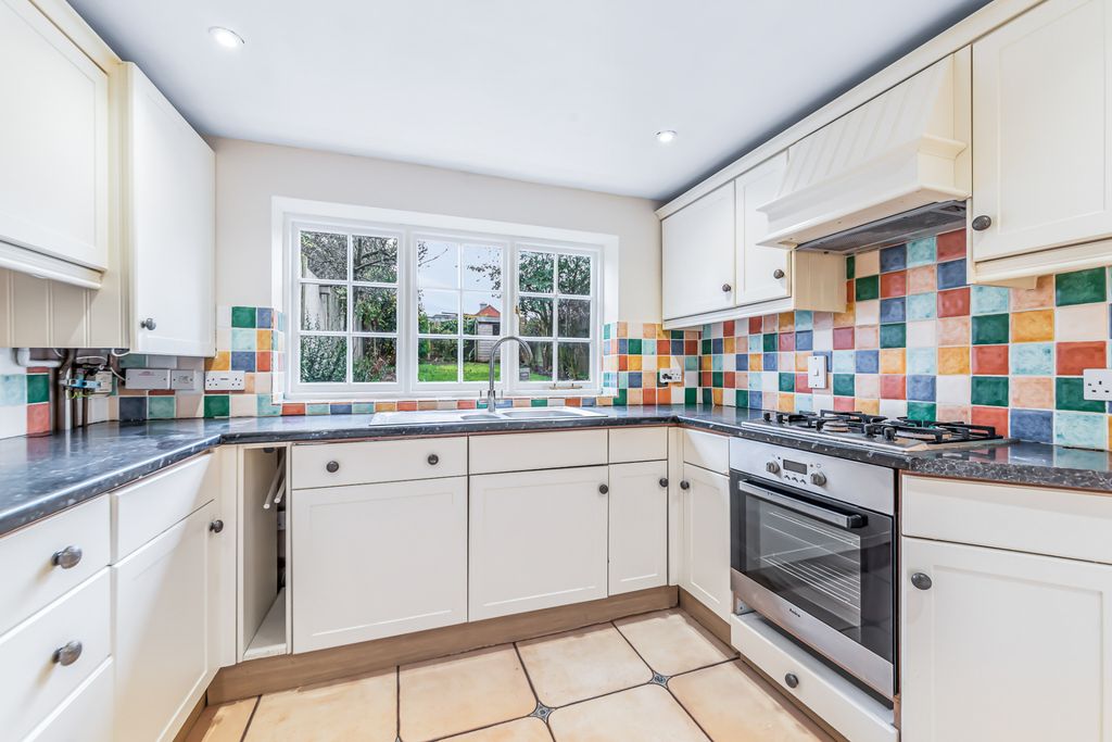 Property photo 2 of 15