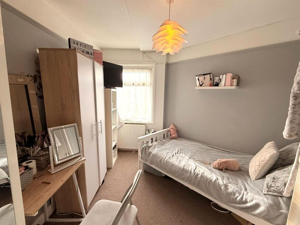 Property photo 3 of 6 Photo-2026-01-27-14-22-22.Jpg